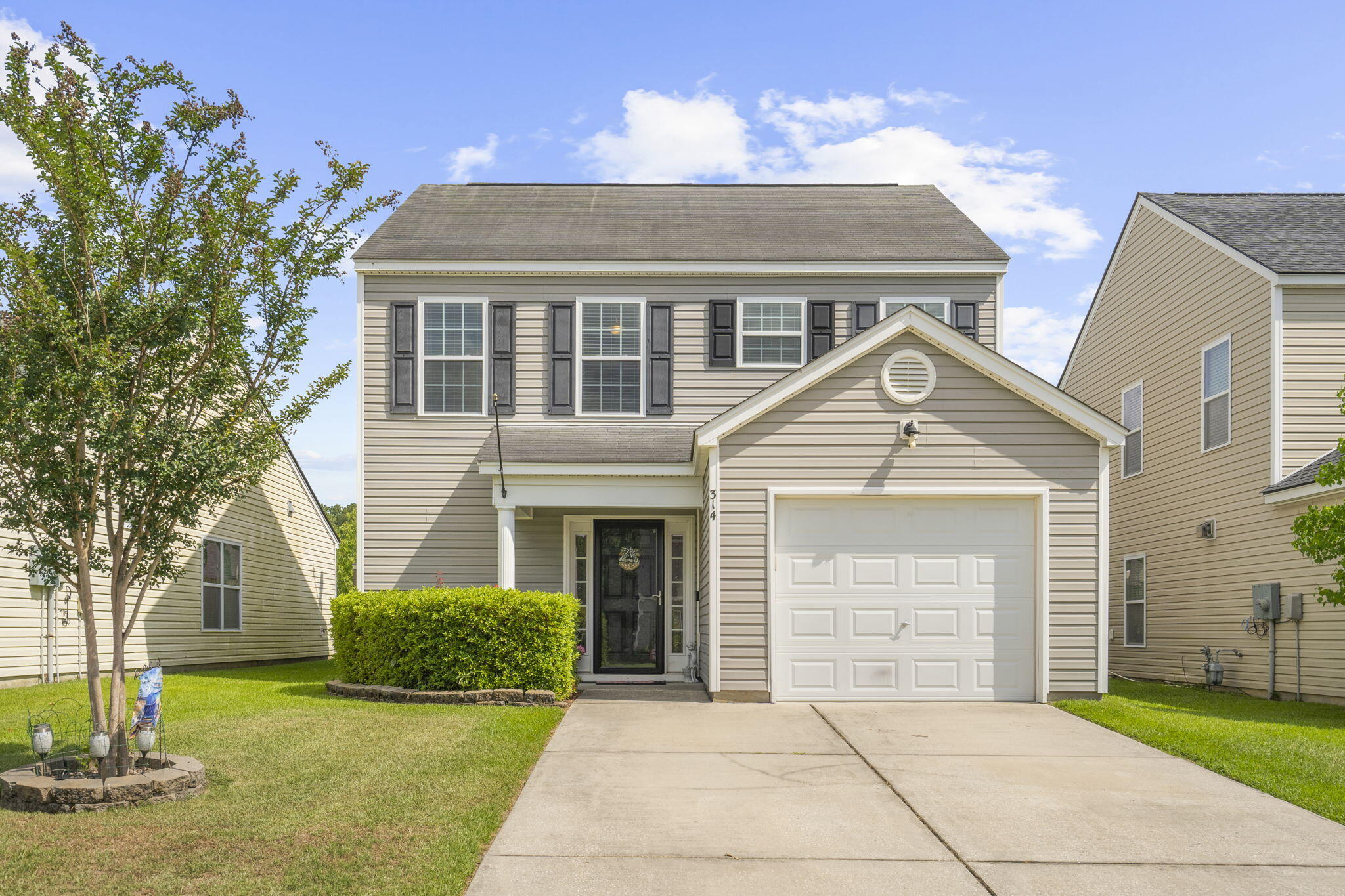 314 Salkahatchie Street Summerville SC 29485
