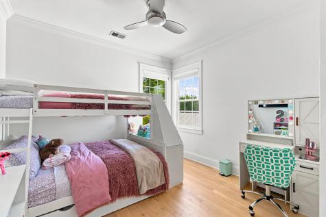 6064 Grand Council Street Charleston SC 29492