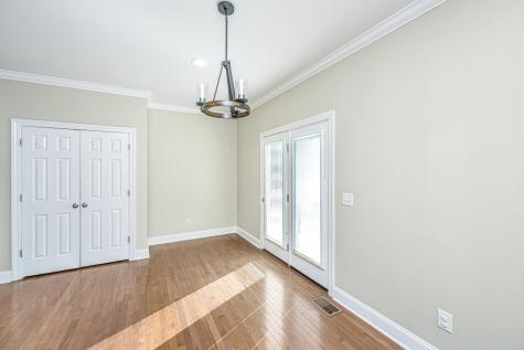 329 Ayers Circle Summerville SC 29485