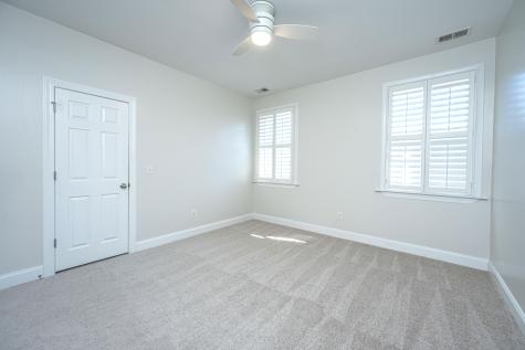 329 Ayers Circle Summerville SC 29485