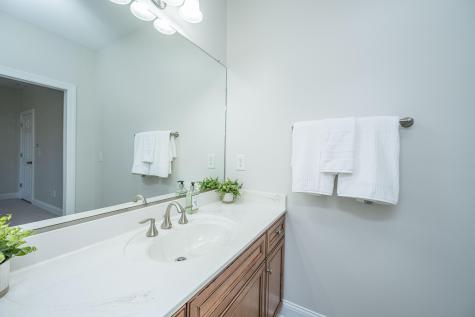329 Ayers Circle Summerville SC 29485
