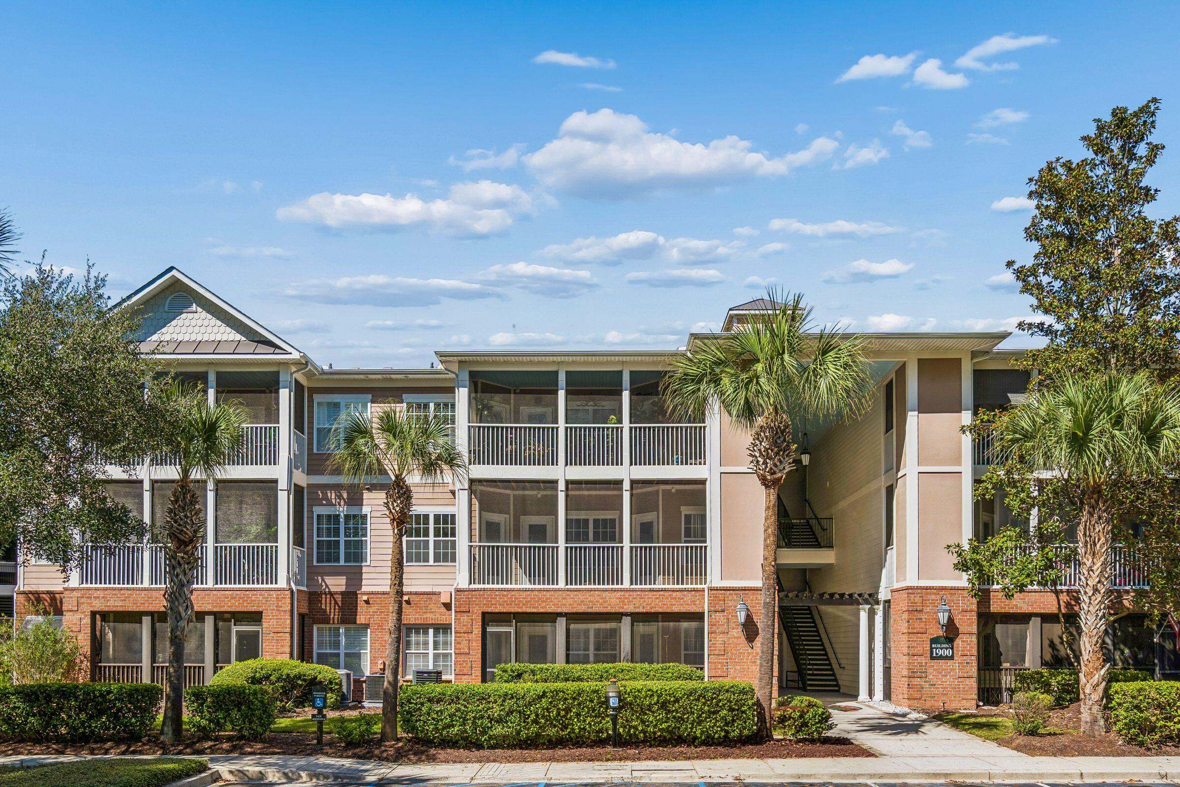 1908 Basildon Road Mount Pleasant SC 29466