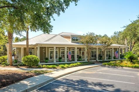 1908 Basildon Road Mount Pleasant SC 29466