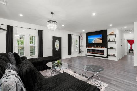 1868 Norton Street Charleston SC 29414