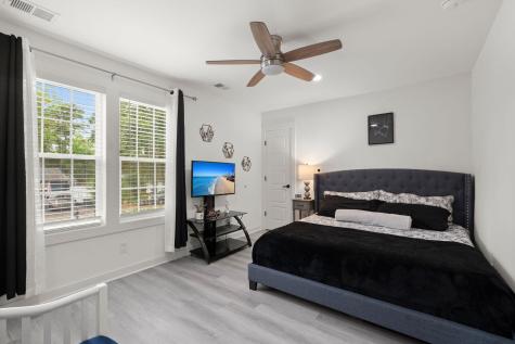 1868 Norton Street Charleston SC 29414
