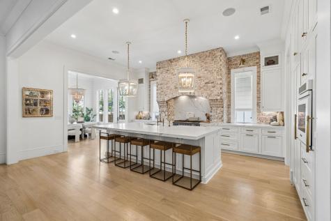 922 Mccants Drive Mount Pleasant SC 29464