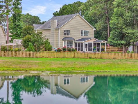302 Freeland Way Moncks Corner SC 29461