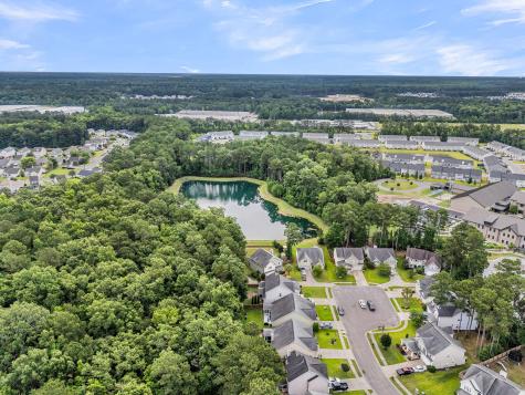 302 Freeland Way Moncks Corner SC 29461
