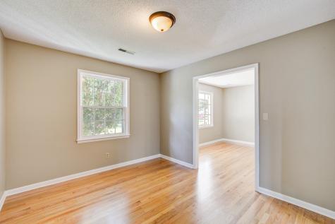 2734 Shadow Lane North Charleston SC 29406