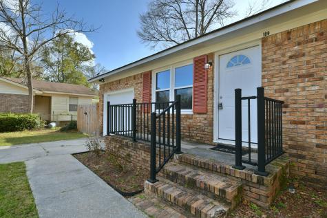 109 Tupelo Street Summerville SC 29485