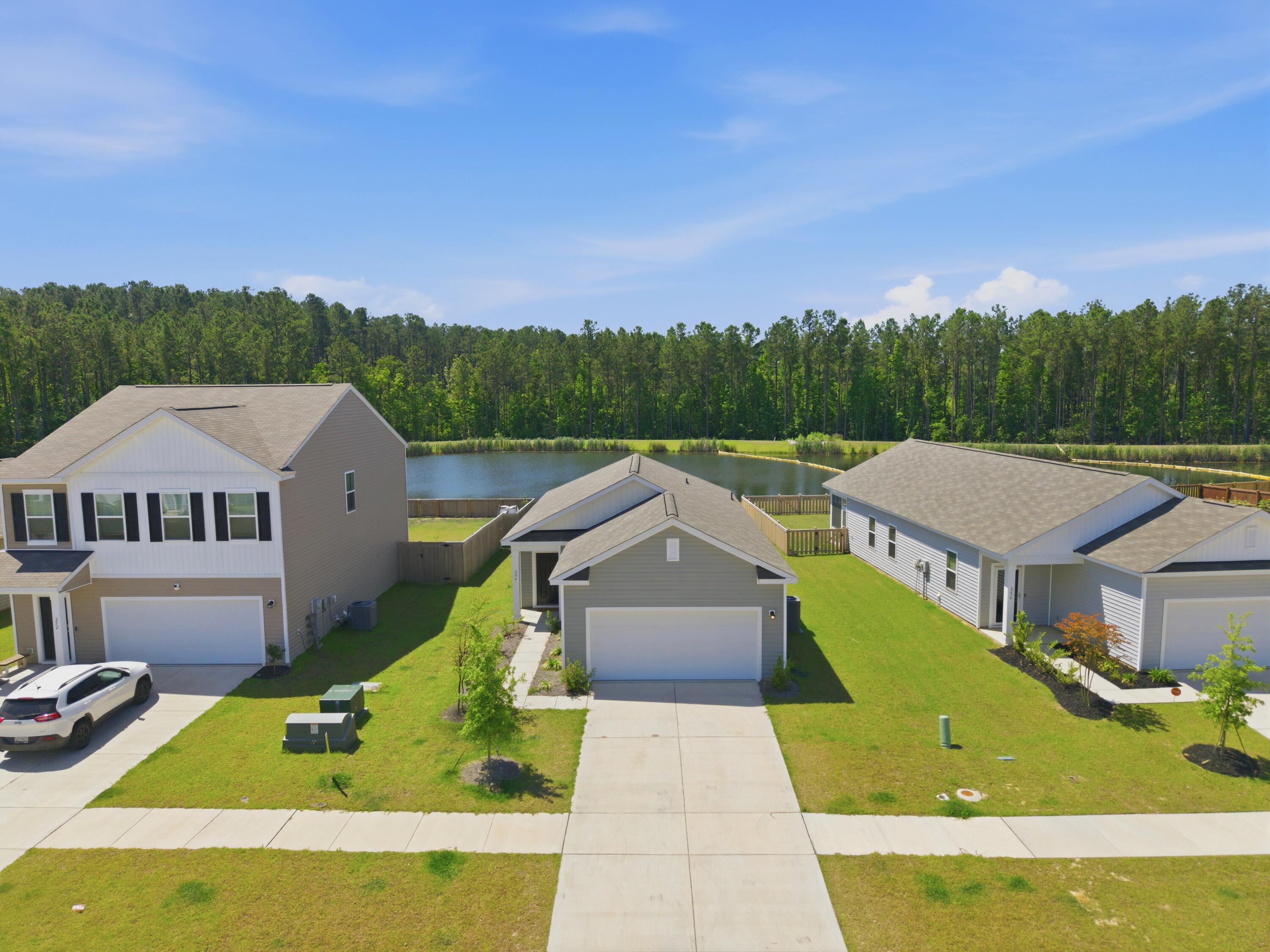 254 Phoenix Drive Summerville SC 29486