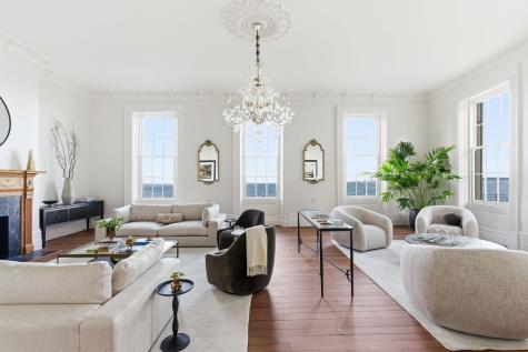 2 Water Street Charleston SC 29401