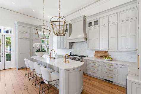 2 Water Street Charleston SC 29401