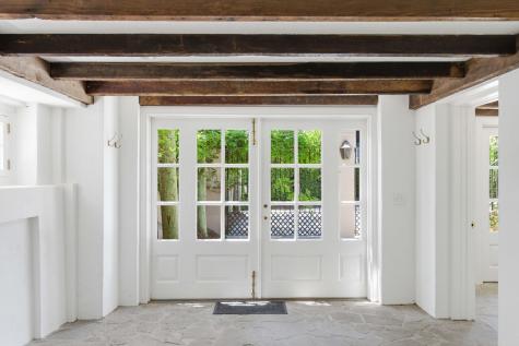 2 Water Street Charleston SC 29401