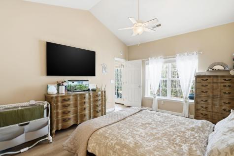 8741 Grassy Oak Trail North Charleston SC 29420