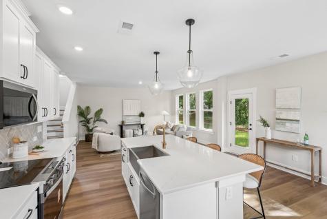 5354 Elder Avenue North Charleston SC 29406
