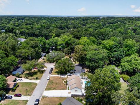 1605 Cullowhee Circle Mount Pleasant SC 29464