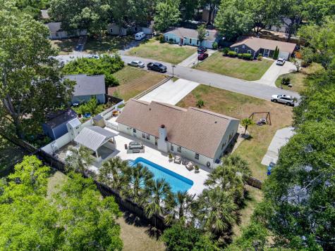1605 Cullowhee Circle Mount Pleasant SC 29464