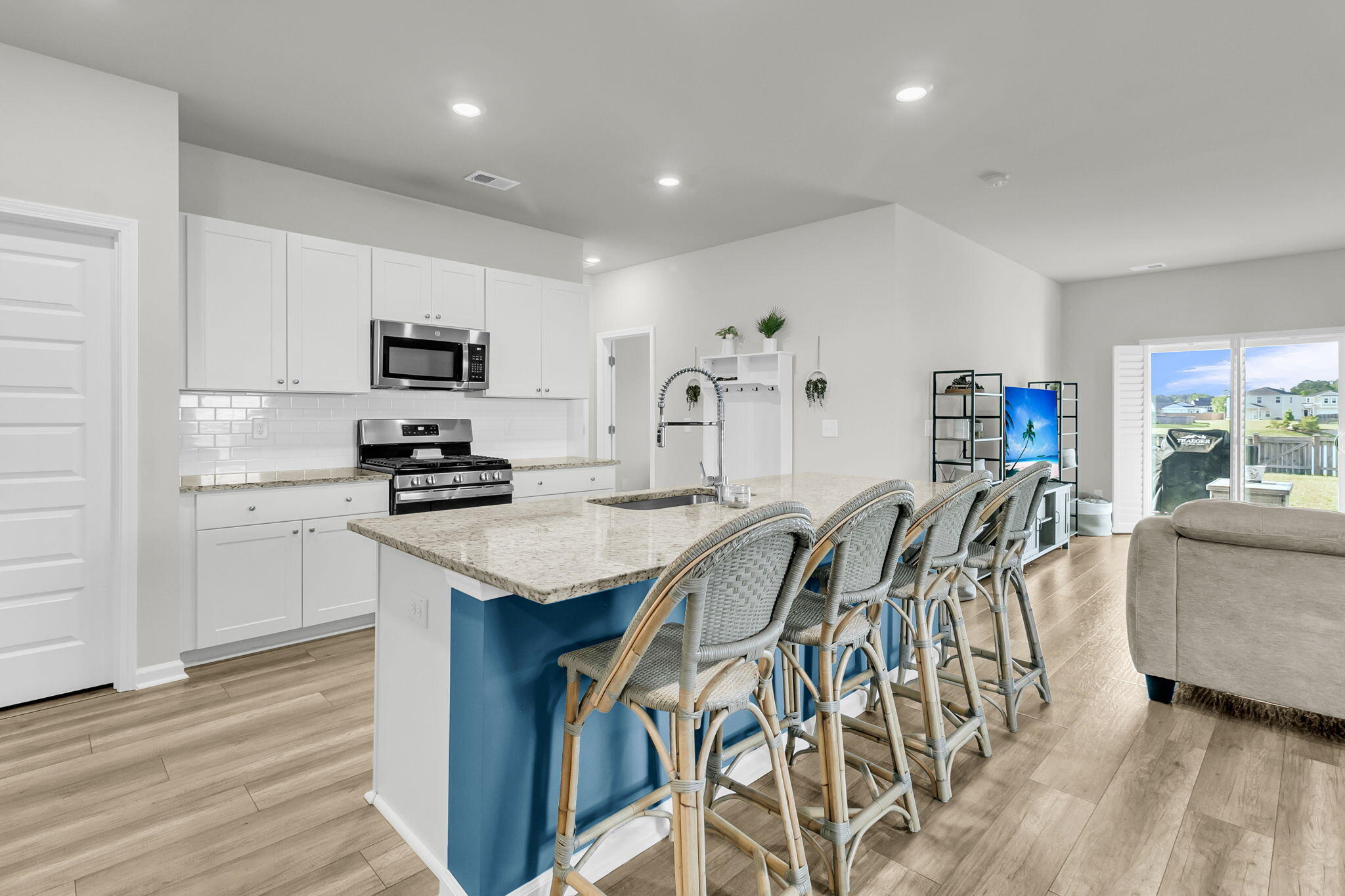 548 Spanish Wells Road Summerville SC 29486