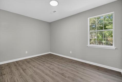 9512 Raven Drive Ladson SC 29456