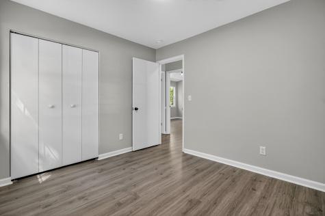 9512 Raven Drive Ladson SC 29456