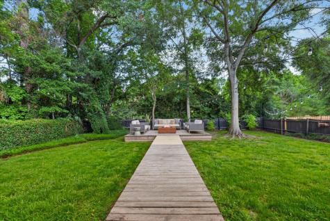 2704 Four Winds Mount Pleasant SC 29466