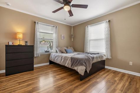 916 Hillsboro Drive Charleston SC 29407