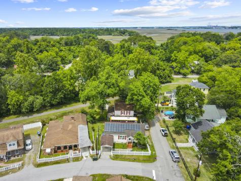 916 Hillsboro Drive Charleston SC 29407