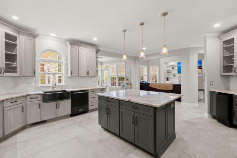2461 Darts Cove Way Mount Pleasant SC 29466