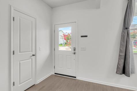 9101 Parlor Drive Ladson SC 29456