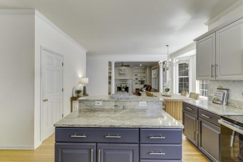 200 Oak Point Landing Drive Mount Pleasant SC 29464