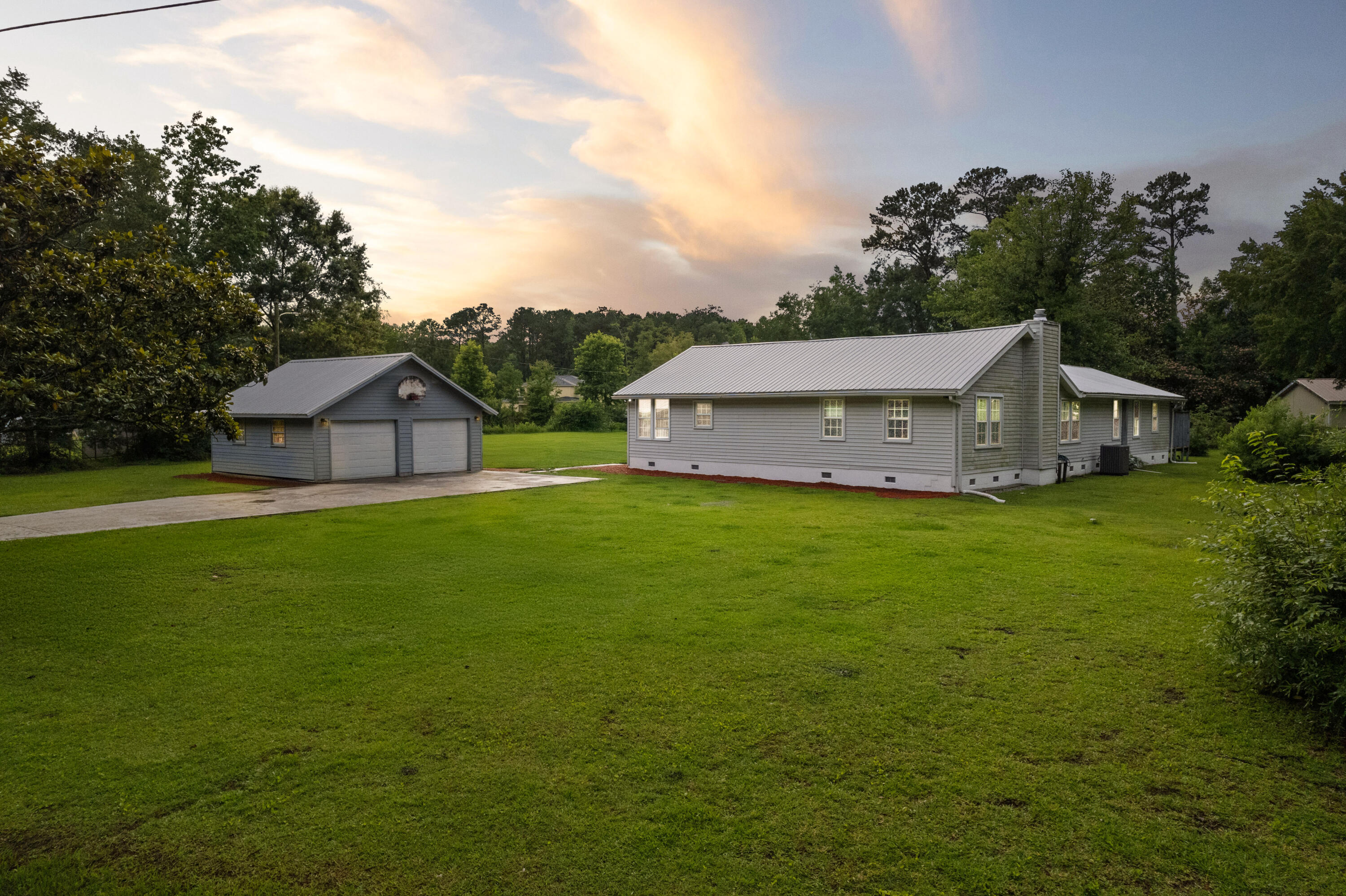 245 Lake Drive Summerville SC 29483