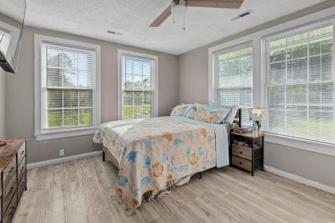 245 Lake Drive Summerville SC 29483