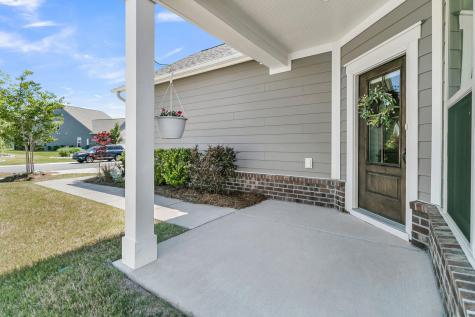613 Daffodil Court Summerville SC 29486