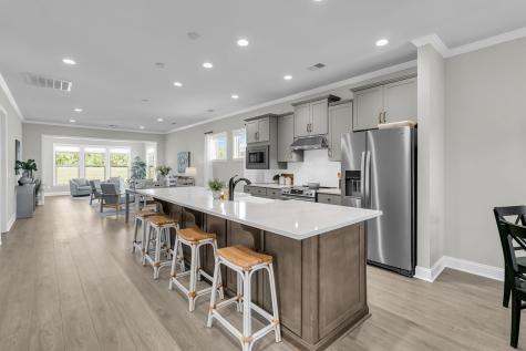 613 Daffodil Court Summerville SC 29486