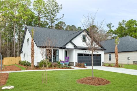 214 Creek Pointe Drive Moncks Corner SC 29461