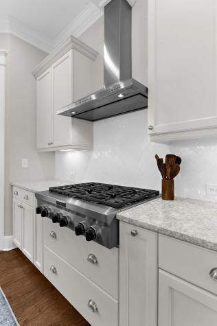 1636 Oak Leaf Street Daniel Island SC 29492