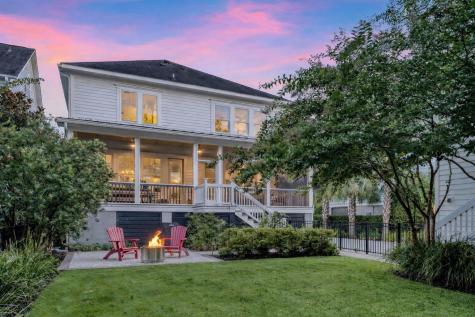 1636 Oak Leaf Street Daniel Island SC 29492