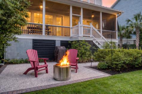 1636 Oak Leaf Street Daniel Island SC 29492