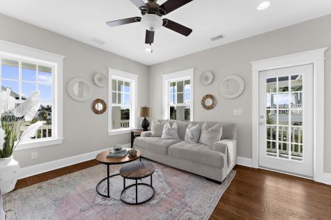 1636 Oak Leaf Street Daniel Island SC 29492