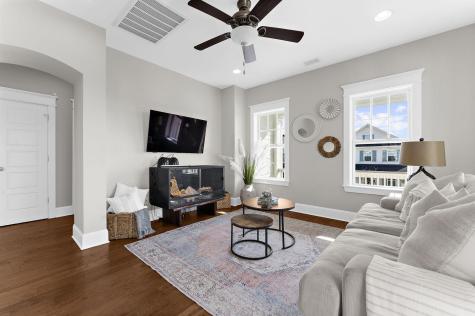 1636 Oak Leaf Street Daniel Island SC 29492