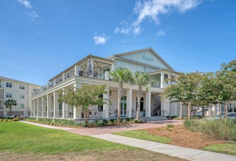 1636 Oak Leaf Street Daniel Island SC 29492