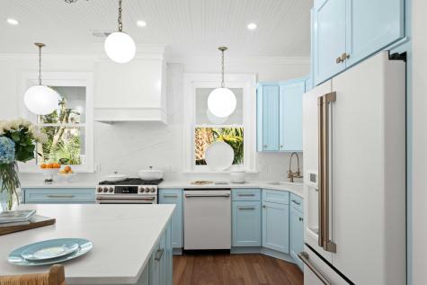 2218 Myrtle Avenue Sullivans Island SC 29482