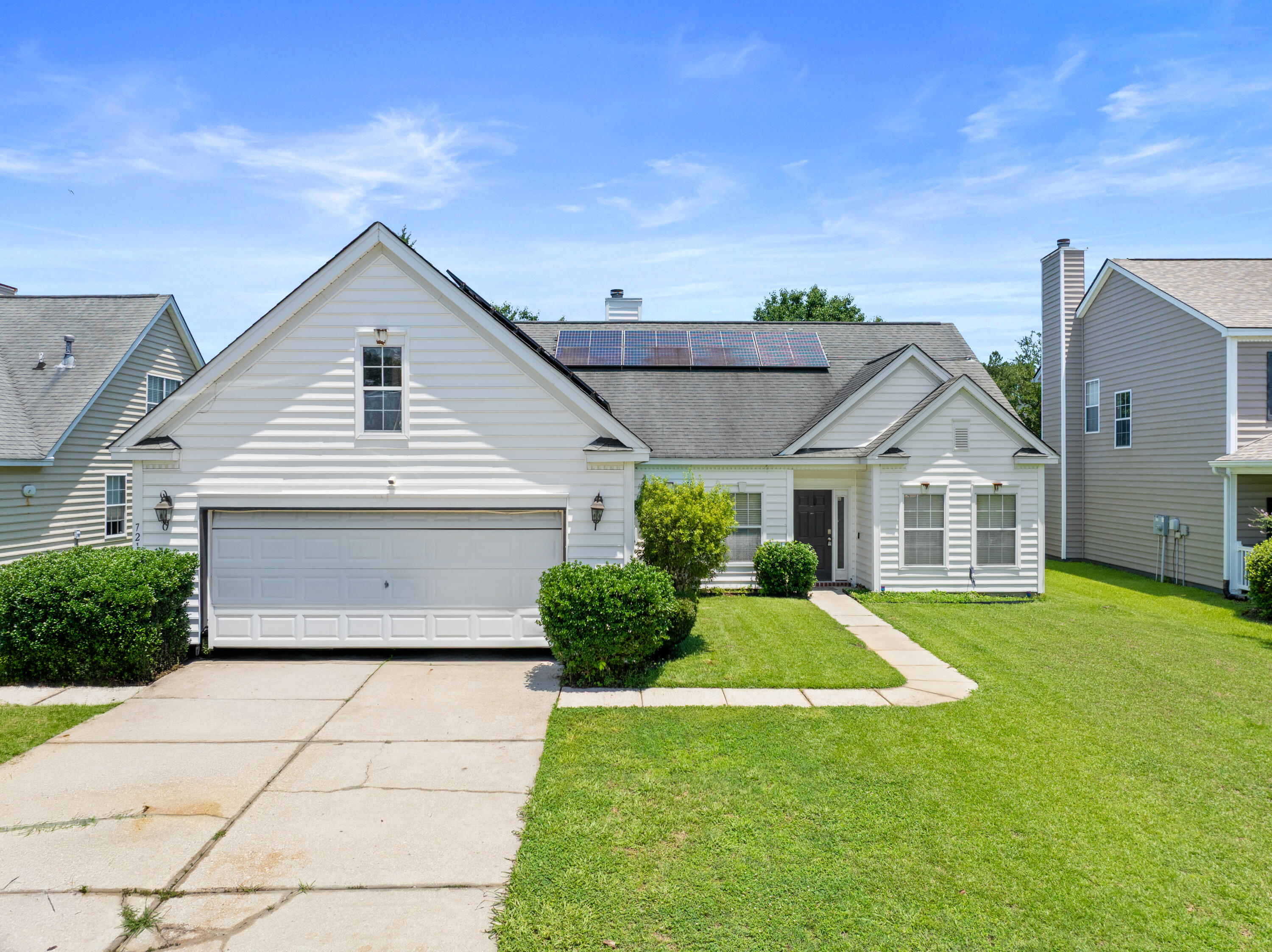 7211 Wistling Godwit Way Hanahan SC 29410