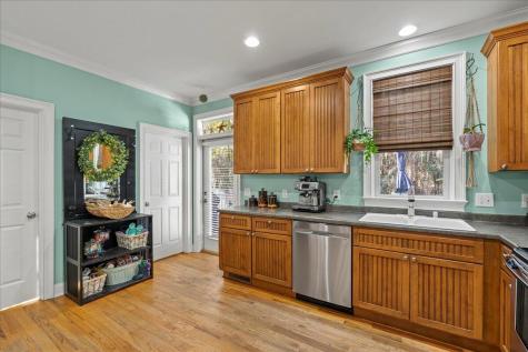 4 Battery Point Lane Beaufort SC 29902