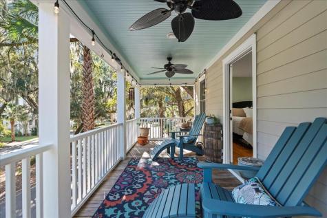 4 Battery Point Lane Beaufort SC 29902
