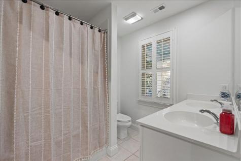 4 Battery Point Lane Beaufort SC 29902