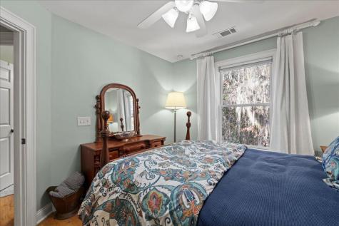 4 Battery Point Lane Beaufort SC 29902