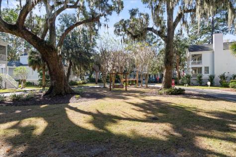 4 Battery Point Lane Beaufort SC 29902