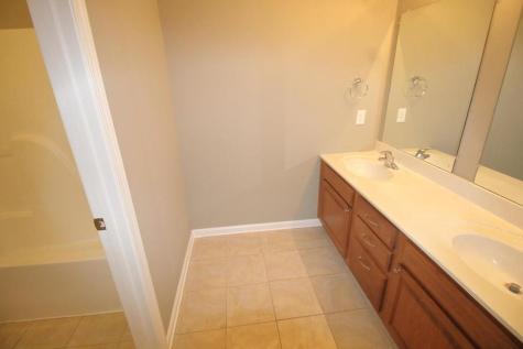 102 Chestnut Oaks Court Ladson SC 29456